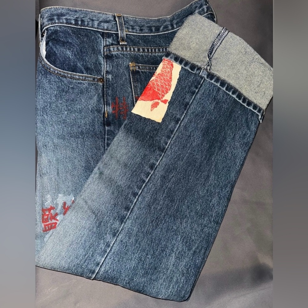 Vintage DKNY Graphic Cuffed Straightleg Jean